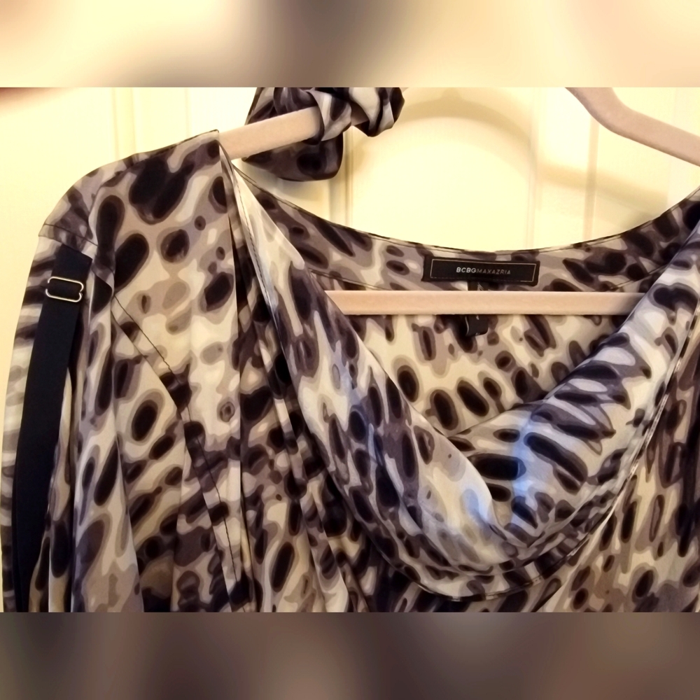 bcbgmaxazria silk dress sz med adjustable sleeves